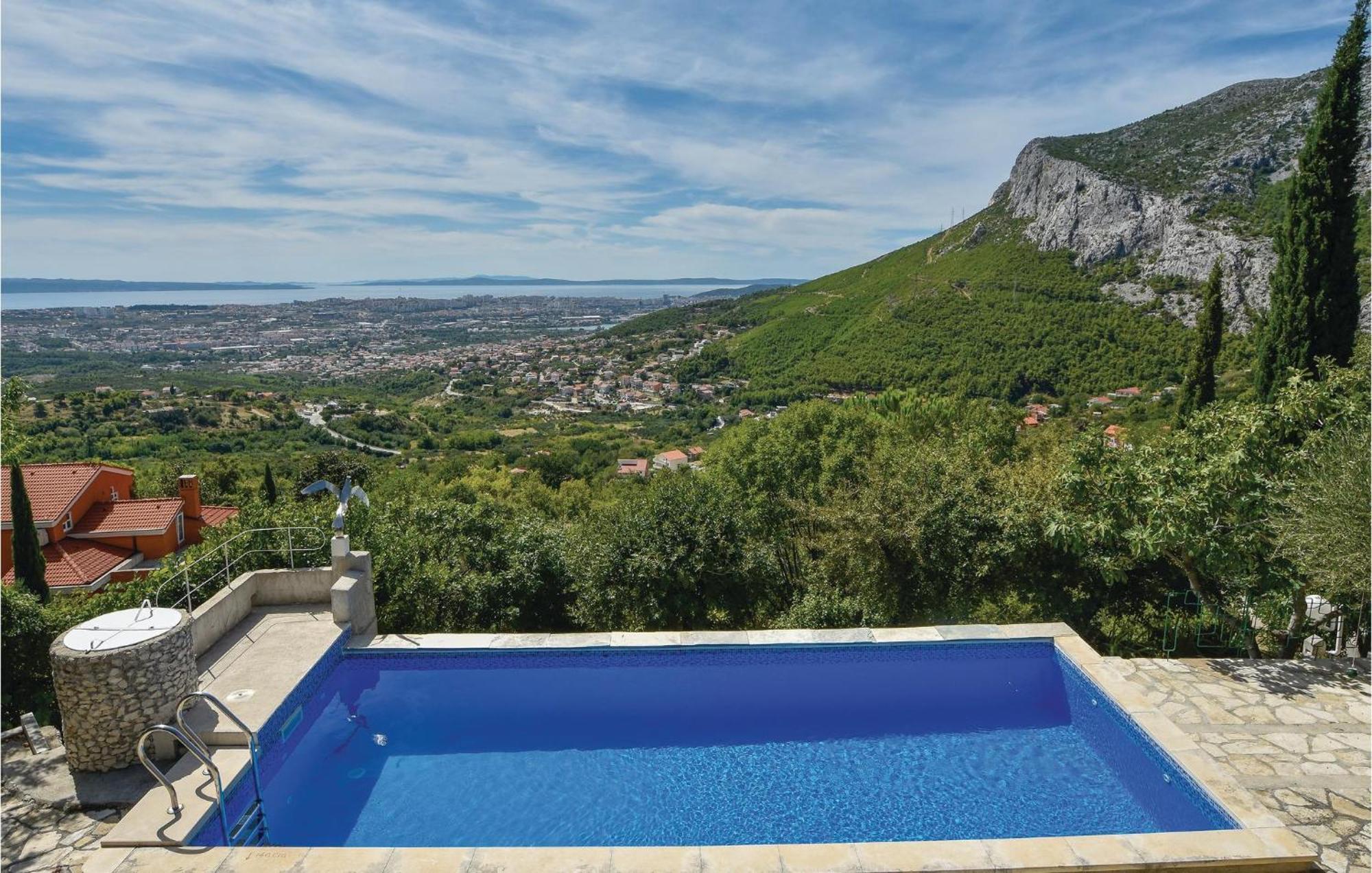Gorgeous Home In Klis With Wifi Bobani 외부 사진