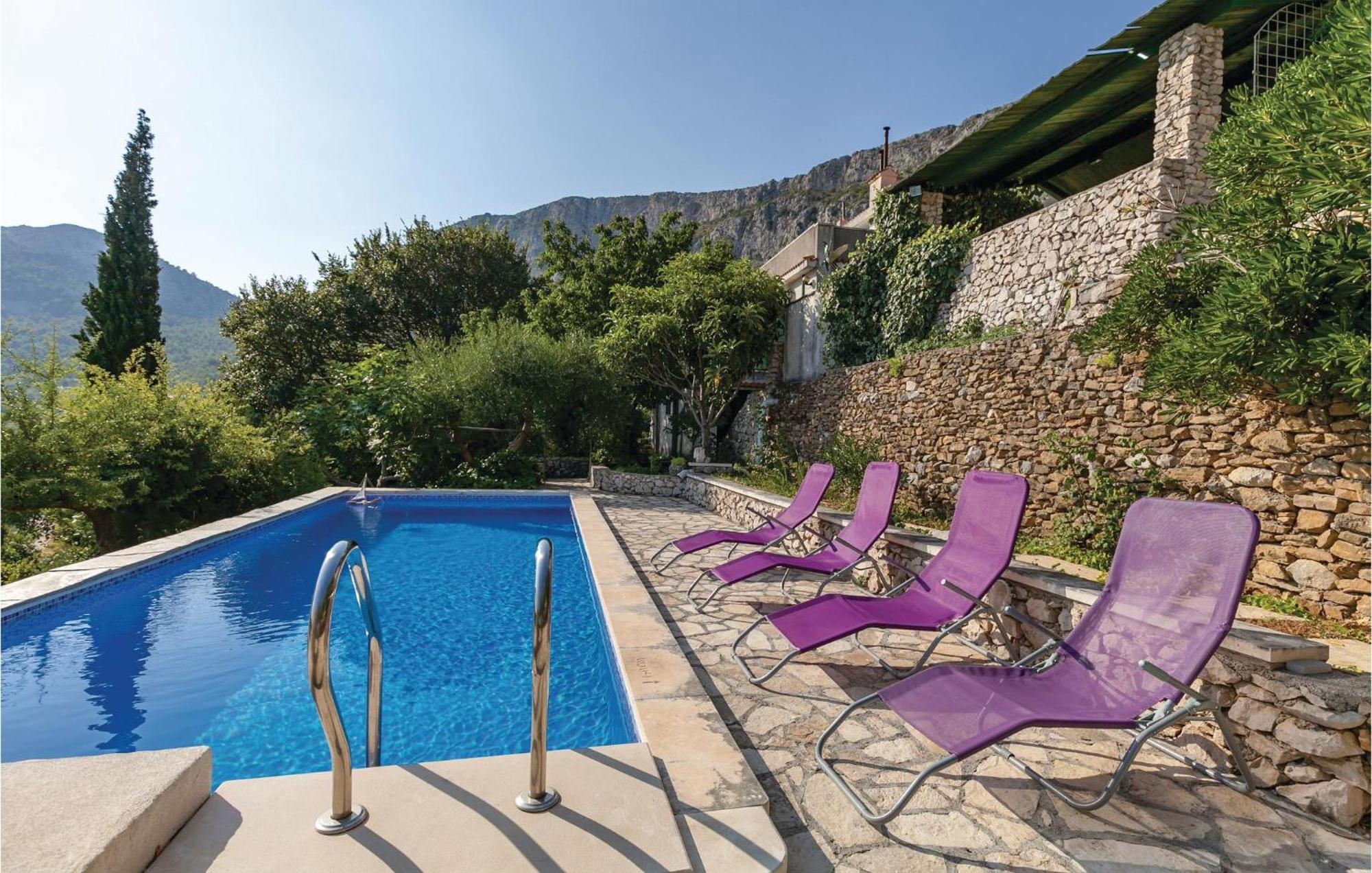 Gorgeous Home In Klis With Wifi Bobani 외부 사진