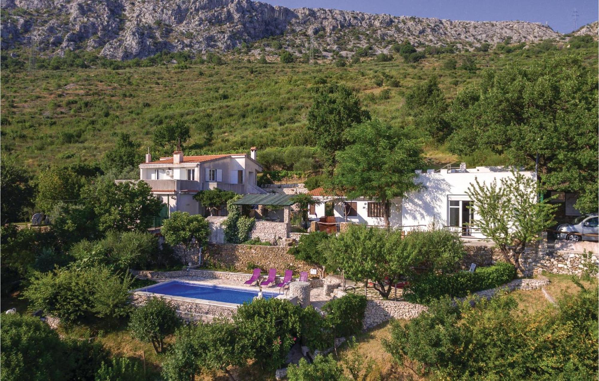 Gorgeous Home In Klis With Wifi Bobani 외부 사진
